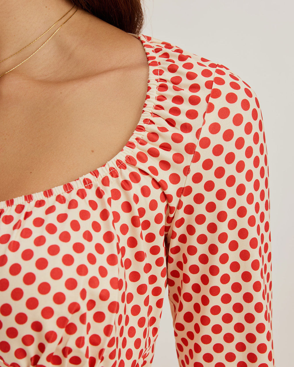 Röd Prickig U-Hals Bell Sleeve T-shirt