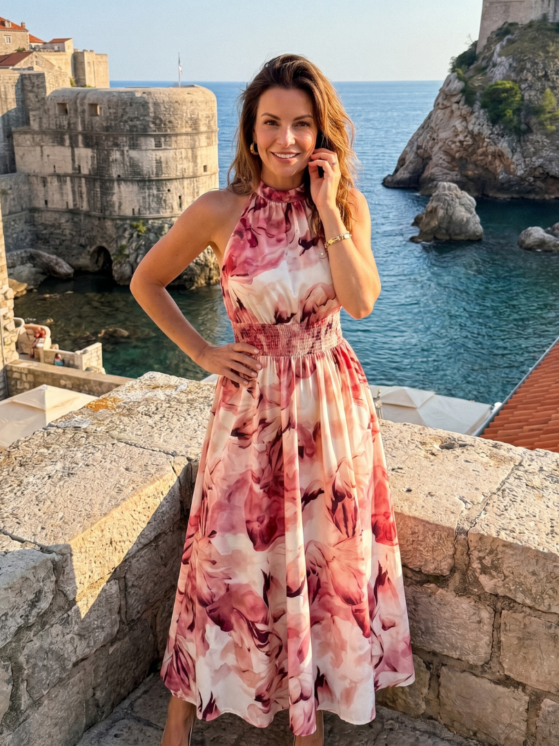 Olivia™ Midiklänning med samlad midja och abstrakt mönster