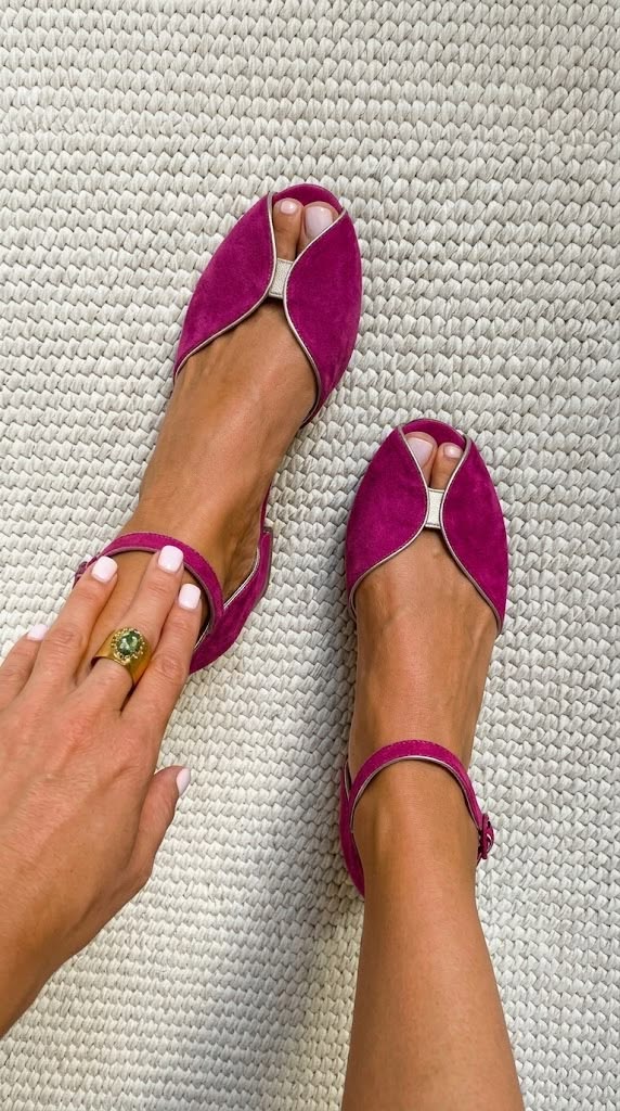 Olivia | Eleganta sandaler i salviagrönt
