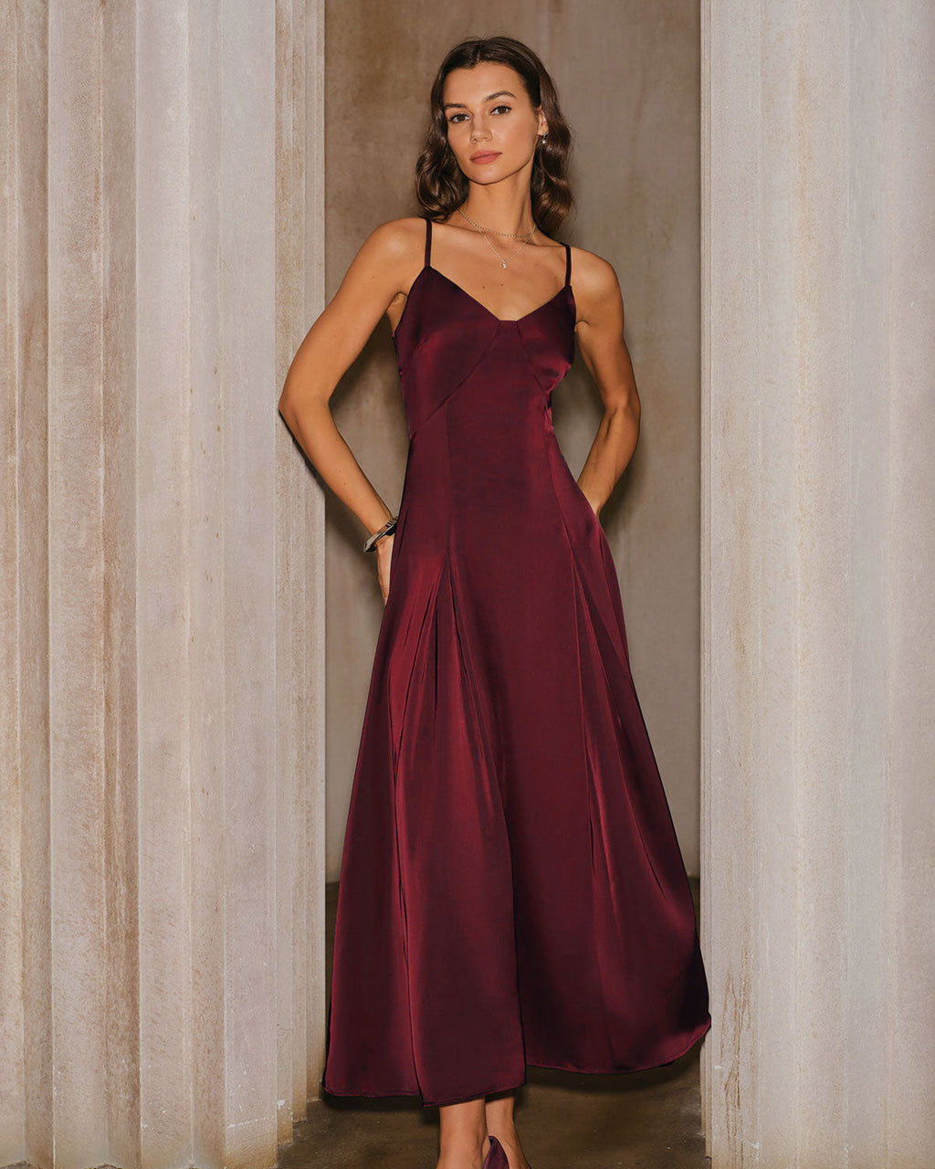 Vinröd Satin A-Linje Slip Maxi Klänning