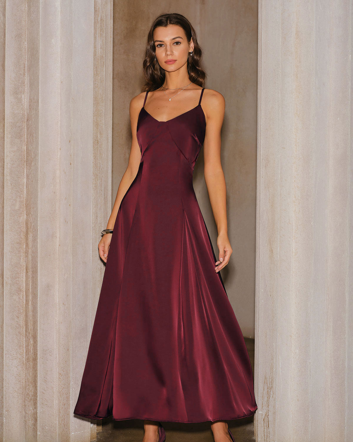 Vinröd Satin A-Linje Slip Maxi Klänning